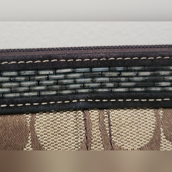 RARE COACH SIGNATURE BEADED WRISTLET Brown and Black Suede Trim - Picture 4 of 9